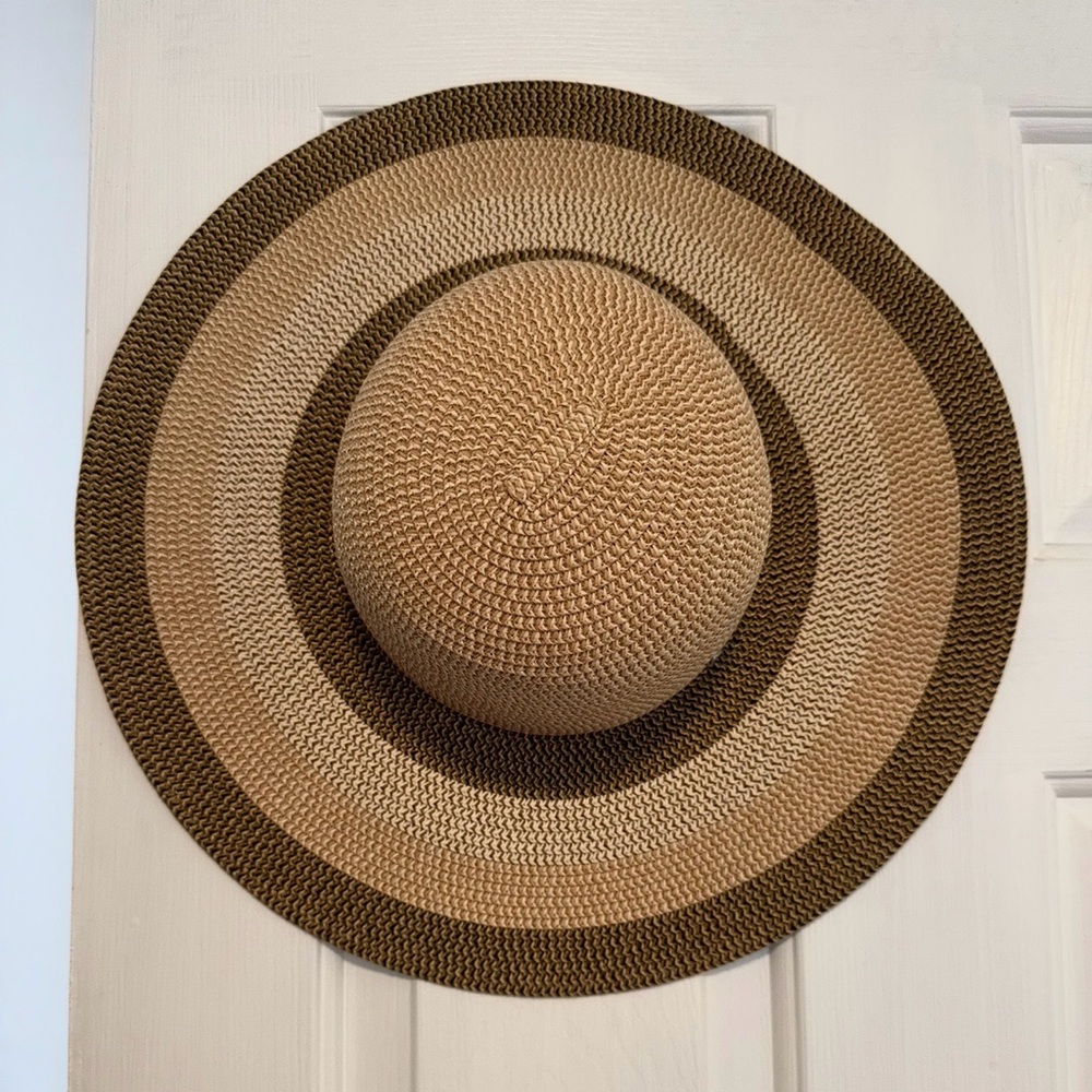 Jones New York Two-Tone Woven Straw Hat with Black Trim